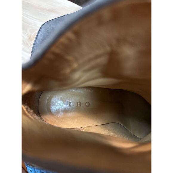 IRO women’s Suede Bootie sz 38 Taupe 3.5” Heel & Pointed Toe $625 - US 7 to 7.5 - Picture 8 of 12